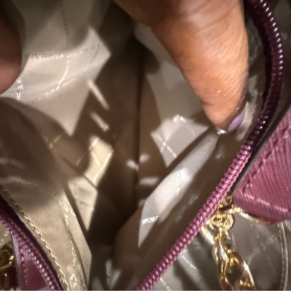 Sale‼️Michael Kors Saffiano Leather Shoulder Bag with Wallet Set -Preowned - Picture 14 of 14